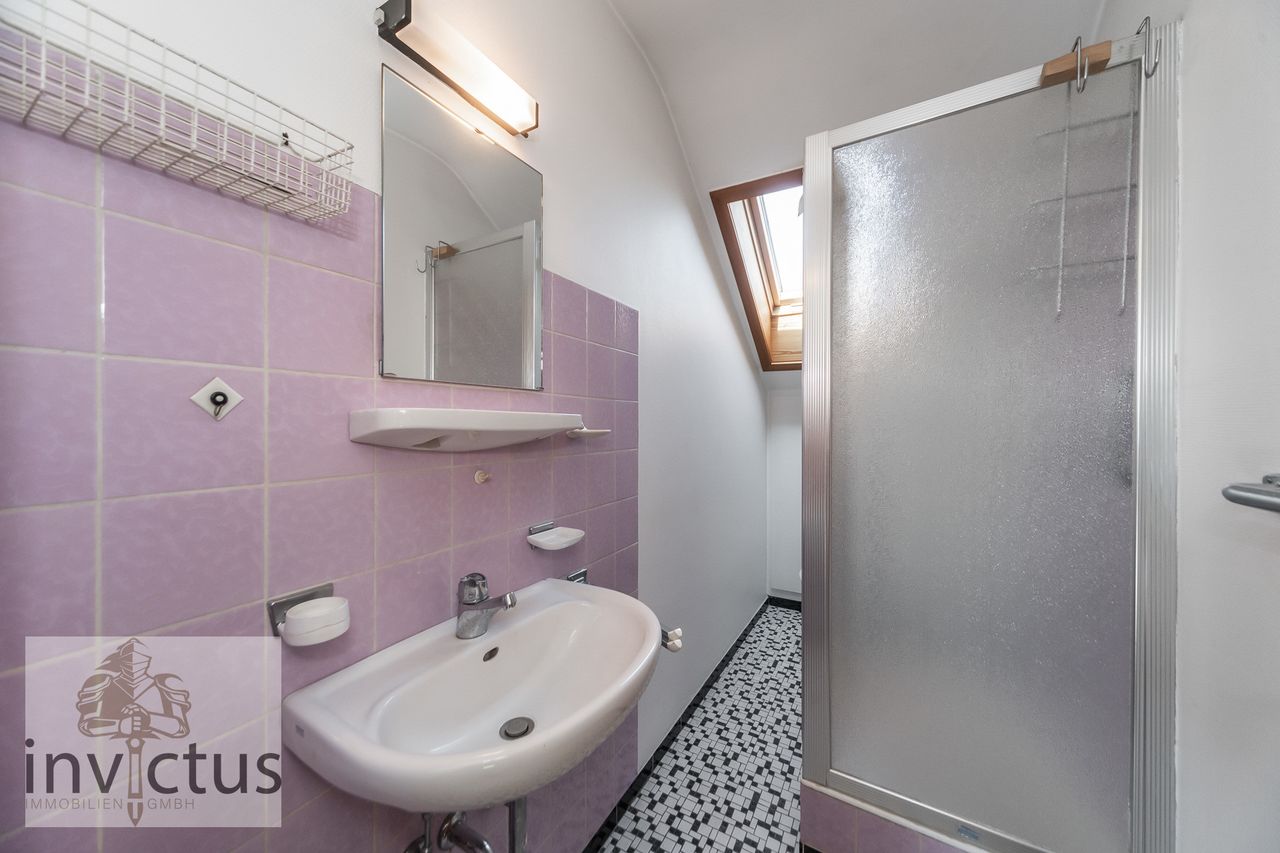 Badezimmer im OG