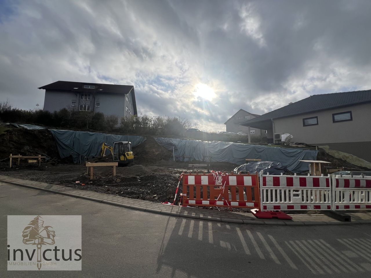 akt. Bilder vom Grundstück - die Arbeiten haben begonnen!