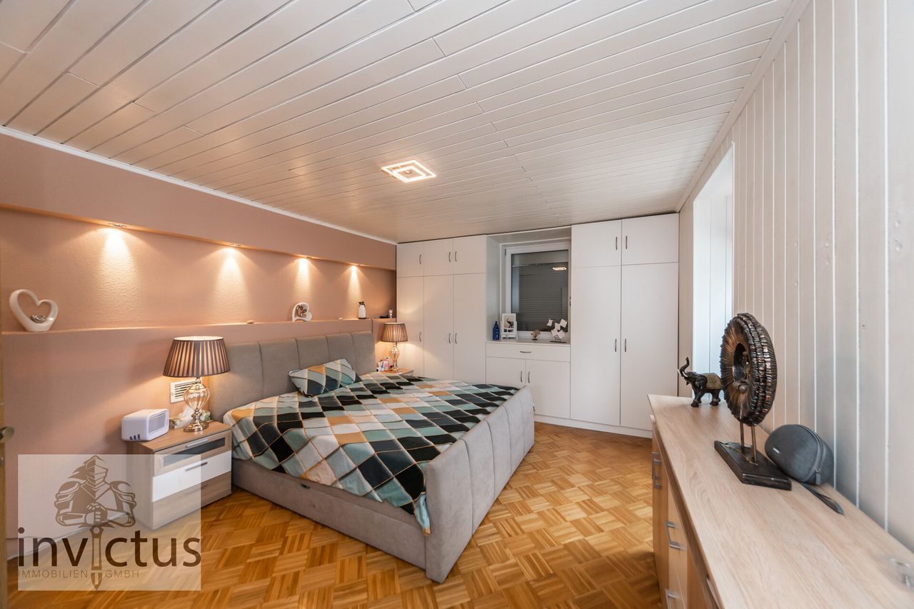 Schlafzimmer OG
