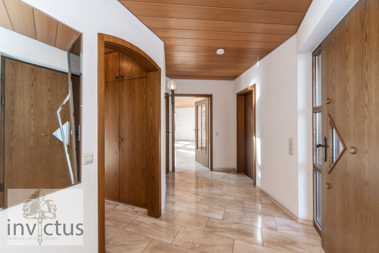 Blick vom Flur in die Räume