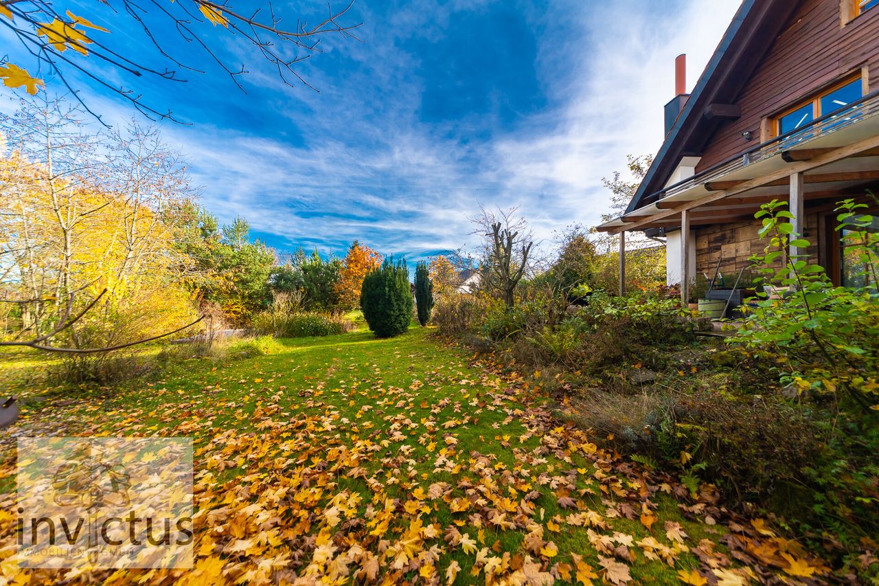 Aussenbereich + Grundstück