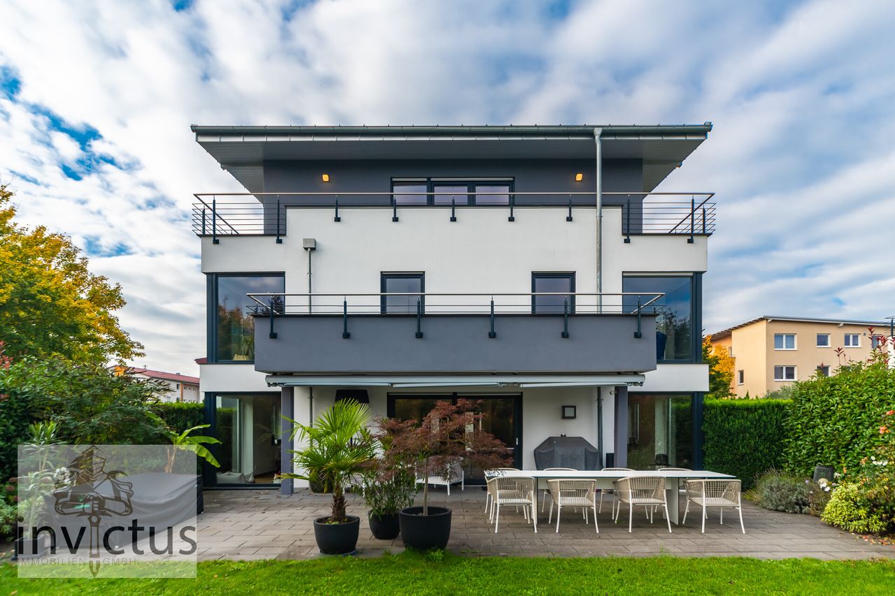 Rückansicht vom Garten