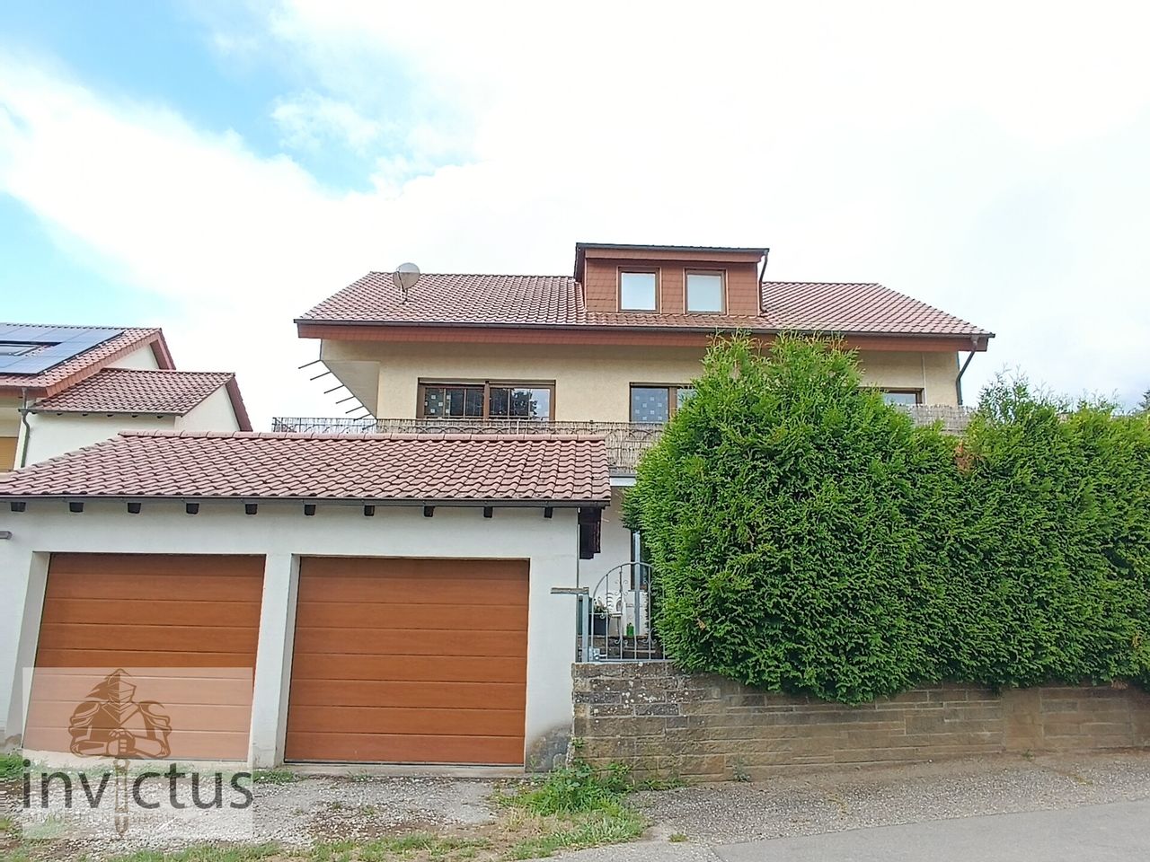 Ansicht Süd m Doppelgarage